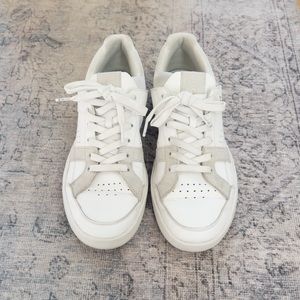 On Running THE ROGER Clubhouse Tennis Shoe